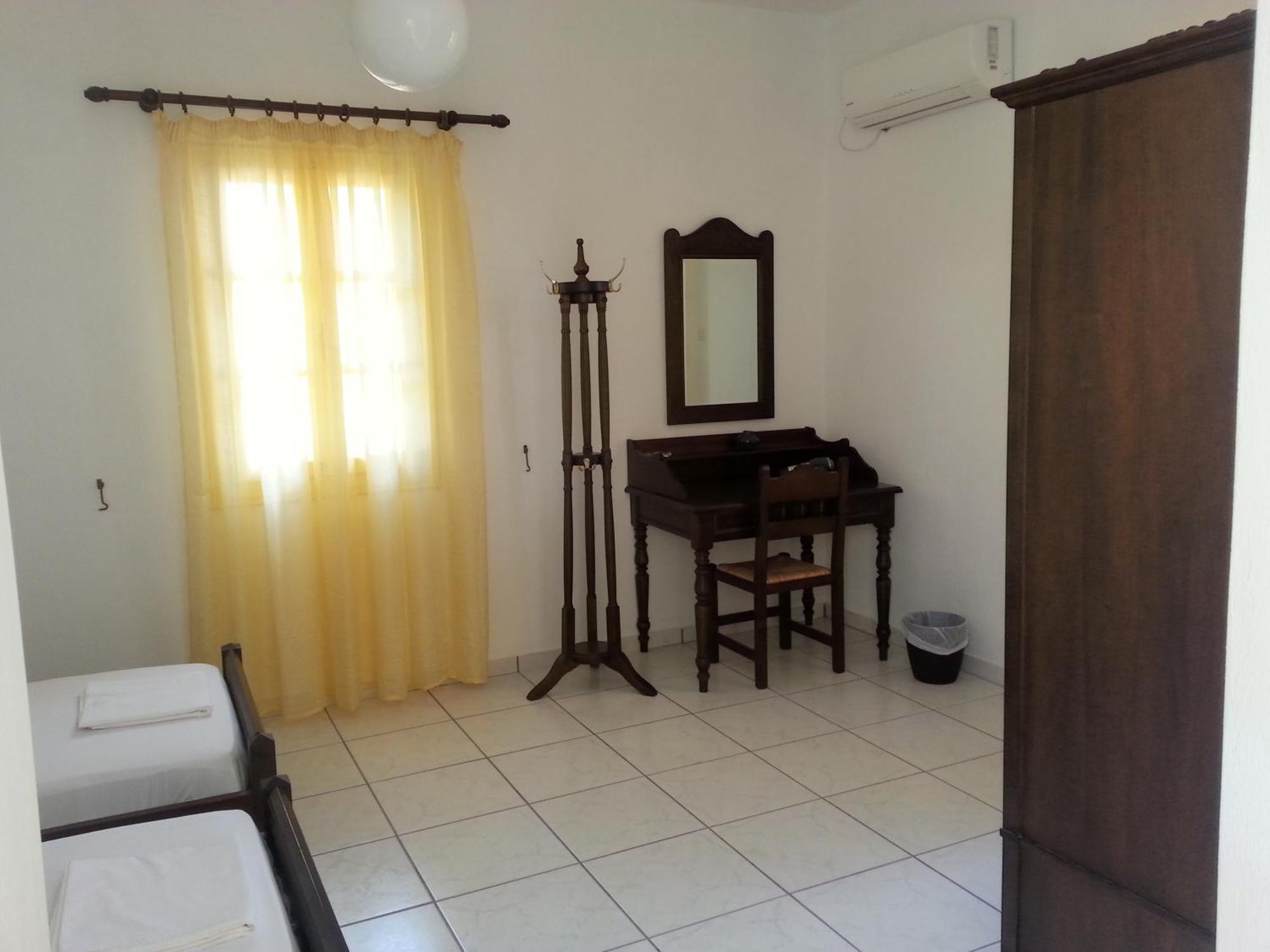 Archipelagos Boutique Hotel Schoinoussa Oda fotoğraf