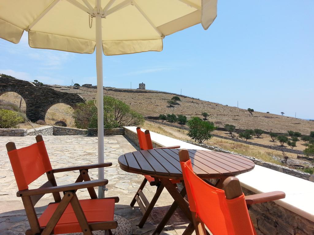 Archipelagos Boutique Hotel Schoinoussa Oda fotoğraf
