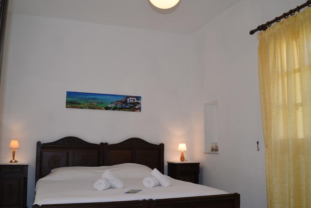 Archipelagos Boutique Hotel Schoinoussa Oda fotoğraf